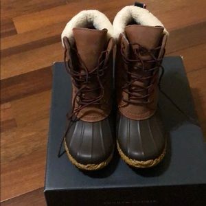 Boots for cold weather